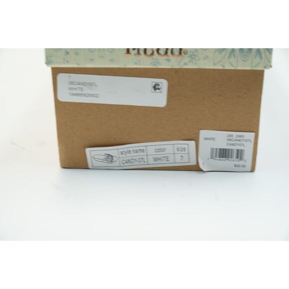 Mudd Women’s White Slide Sandals Gold Chain Accent Size 7 Platform Slip-On - Picture 3 of 13